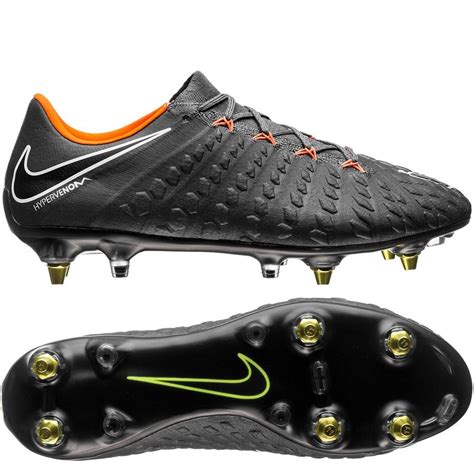 nike hypervenom phantom elite anti clog